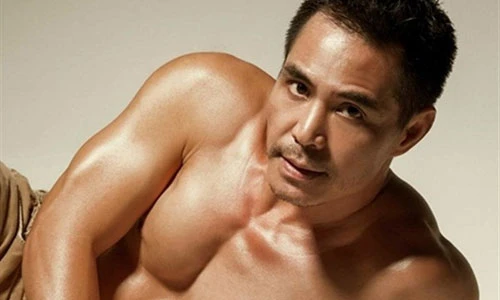 Những chiêu PR “lố bịch” của sao