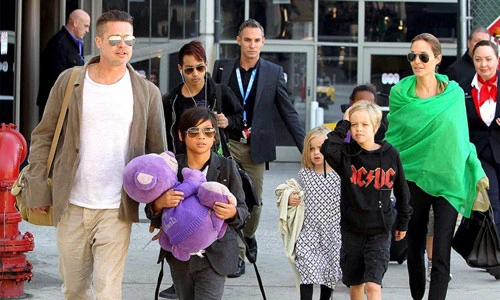 Những điều chưa biết về gia đình Jolie-Pitt