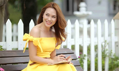 Những sao Việt ngoài 30 xinh đẹp, giàu có nhưng lẻ bóng