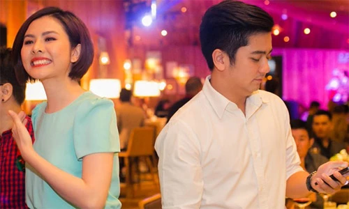 Lộ diện bạn trai mới của Vân Trang