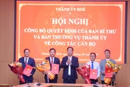 Thành ủy Huế công bố quyết định về công tác cán bộ