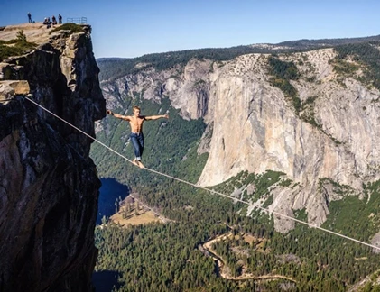 Choáng ngợp, ảnh thể thao mạo hiểm Red Bull 2013