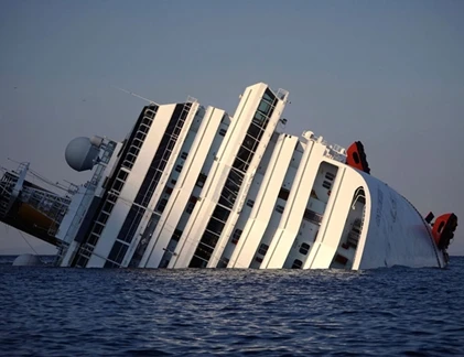 Cận cảnh trục vớt tàu “Titanic Italy”