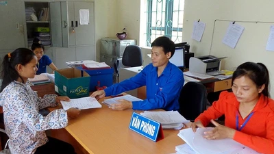 Phân bổ hợp lý biên chế công chức ở cấp tỉnh, cấp xã