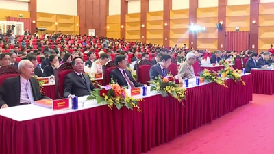 Đại biểu gần 84 tuổi dự Đại hội Đảng bộ MTTQ, các đoàn thể Trung ương