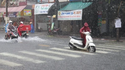 Thời tiết ngày 16/8, cảnh báo nguy cơ mưa có cường suất lớn trên 100mm