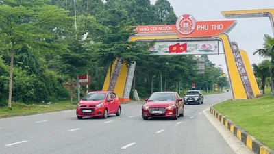 Phú Thọ công bố mức hỗ trợ cán bộ sau sáp nhập