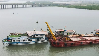 Biết gì về bảo hiểm của tàu Vịnh Xanh 58 bị lật trên Vịnh Hạ Long? 