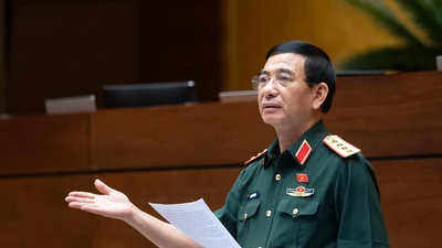 Bộ trưởng Bộ Quốc phòng – Đại tướng Phan Văn Giang.