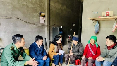 Nữ Bí thư chi bộ lan tỏa yêu thương từ trách nhiệm xã hội