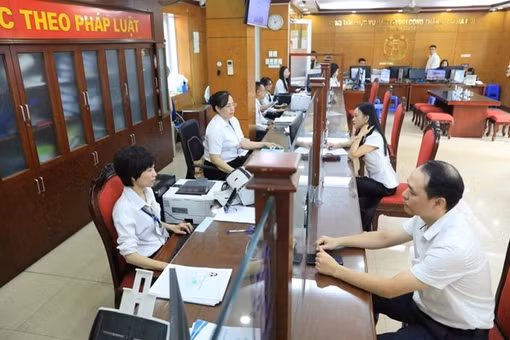 Hà Nội loại công chức khỏi chương trình đào tạo tinh hoa