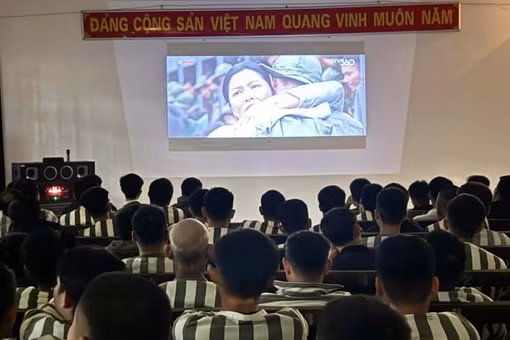 Bộ Công an đề xuất buồng tạm giam có máy chiếu xem truyền hình