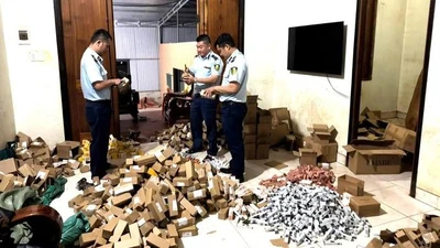 Phát hiện hơn 3.300 sản phẩm mỹ phẩm trôi nổi ở Đắk Lắk