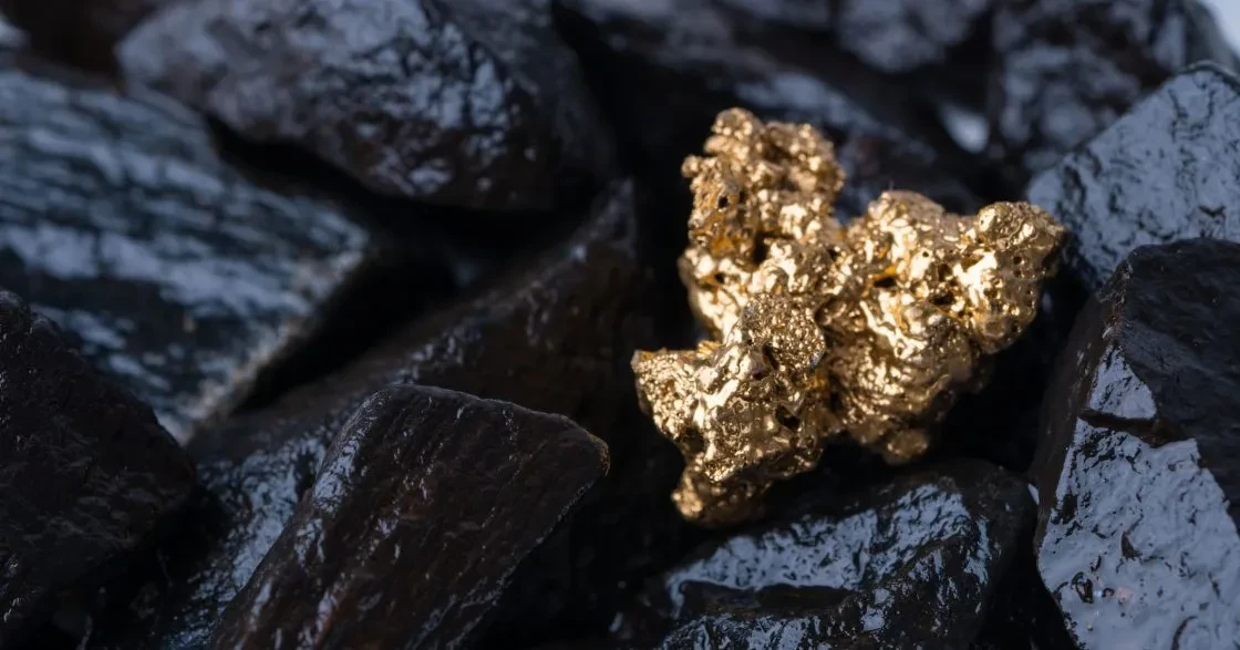 Lịch sử khốc liệt của khối vàng khổng lồ trong tự nhiên