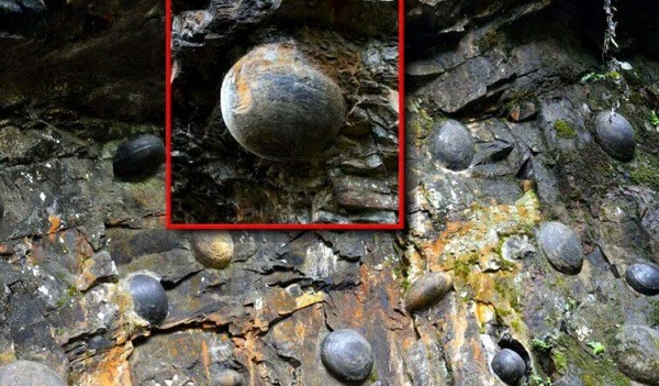 Những tảng đá thần kỳ nhất Trung Quốc: Biết nở hoa, đẻ trứng “sòn sòn” 