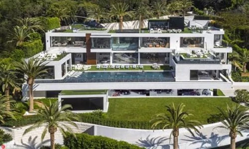 Có gì trong căn nhà hơn 5.500 tỷ đồng?