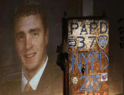 Bảo tàng vụ tấn công 11/9 trưng bày những gì?