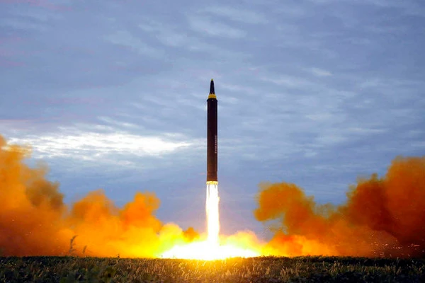 Sức mạnh tên lửa của Bắc Triều Tiên được đánh giá ra sao?