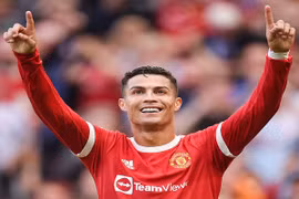 Ronaldo 'khích' cầu thủ MU với bài phát biểu cực chất