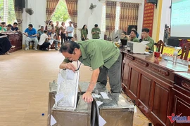 Ai trúng đấu trúng 15 lô đất ven đại lộ Vinh - Cửa Lò?