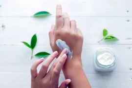 Da nhạy cảm nên lưu ý những loại mỹ phẩm này