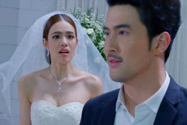 Tái hôn chồng cũ lái xe sang tới giễu cợt, chồng tôi tươi cười cảm ơn