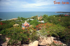 Những ngôi chùa có tầm nhìn ra biển tuyệt đẹp 