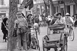 Loạt ảnh giao thông thú vị ở Hà Nội năm 1973