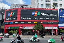 Doanh thu trung bình FPT Shop đạt 2,1 tỷ đồng/tháng