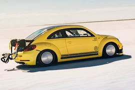 “Con bọ” Volkswagen Beetle lập kỷ lục tốc độ Thế giới