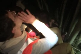 Chuyện lạ hôm nay: Chị em lạc trong rừng, “thần hộ mệnh” không ngờ là...