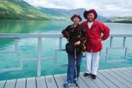 Vợ bị ung thư, chồng quyết làm điều này và phép màu có thật