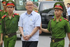 Xin nộp 2000 tỷ để lấy lại khu đất sân vận động Chi Lăng