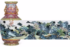 Chiếc bình hoa đắt đến khó tin, bằng cả gia tài khổng lồ