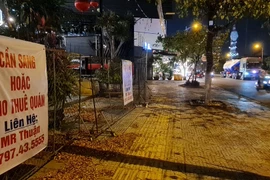 Đà Nẵng: Ngỡ ngàng loạt hàng quán treo biển sang nhượng ngay mùa cao điểm
