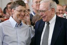 Những đại gia giàu đến khó tin nhưng vẫn “chuộng” phiếu giảm giá