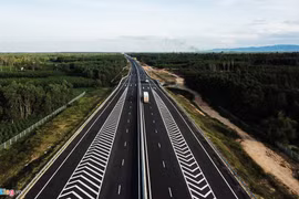 Cao tốc 34.500 tỷ Đà Nẵng - Quảng Ngãi vừa vá lại thủng