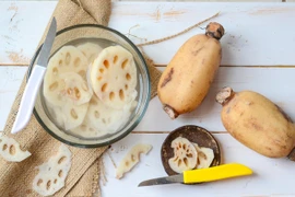 Gợi ý các món ngon từ củ sen đang vào mùa