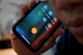 Cảnh báo dính bẫy lừa đảo với đầu số điện thoại lạ có dấu + nhá máy