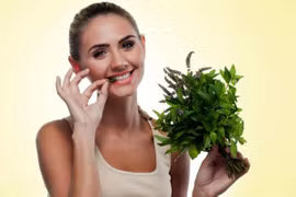 Thảo dược tự nhiên tốt cho sức khỏe sinh sản nữ