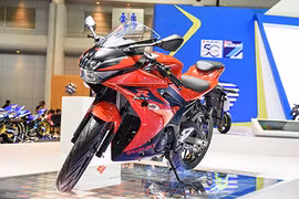 Môtô thể thao Suzuki GSX-R150 "chốt giá" từ 56 triệu đồng