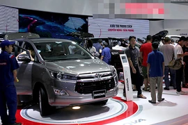 Thị trường ôtô Việt còn giảm giá mạnh vì hàng "tồn kho"