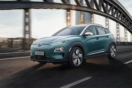 Hyundai Kona chạy hoàn toàn bằng điện chính thức ra mắt 