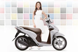 “Soi” Honda Vision 2018 Smartkey, giá 30,7 triệu tại Việt Nam