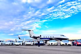 Floyd Mayweather sắm siêu xe tiền tỷ như... mua rau