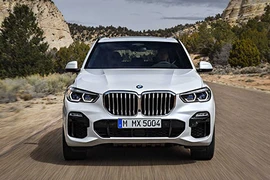 Ra mắt SUV hạng sang BMW X5 2019 mới "đấu" Audi Q7 