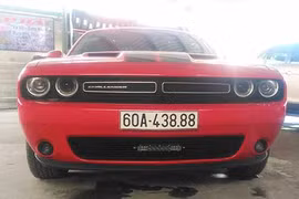 Xe cơ bắp "hàng hiếm" Dodge Challenger SXT tiền tỷ tại Đồng Nai