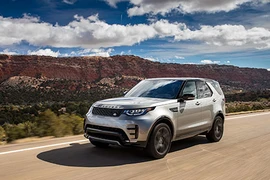 Land Rover phiên bản Discovery 2019 có giá 1,27 tỷ đồng