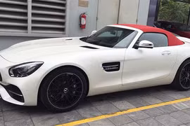 Siêu xe Mercedes-AMG GT Roadster hơn 10 tỷ về Việt Nam