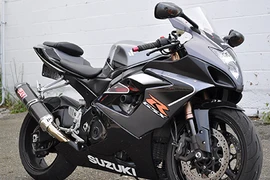 Suzuki bị phạt 12,5 triệu USD vì phanh môtô GSX-R1000